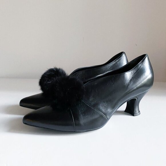 NEW Yosh Collection Black Leather Pur Pom Detail  Retro Style Ankle Boot… - Picture 5 of 10